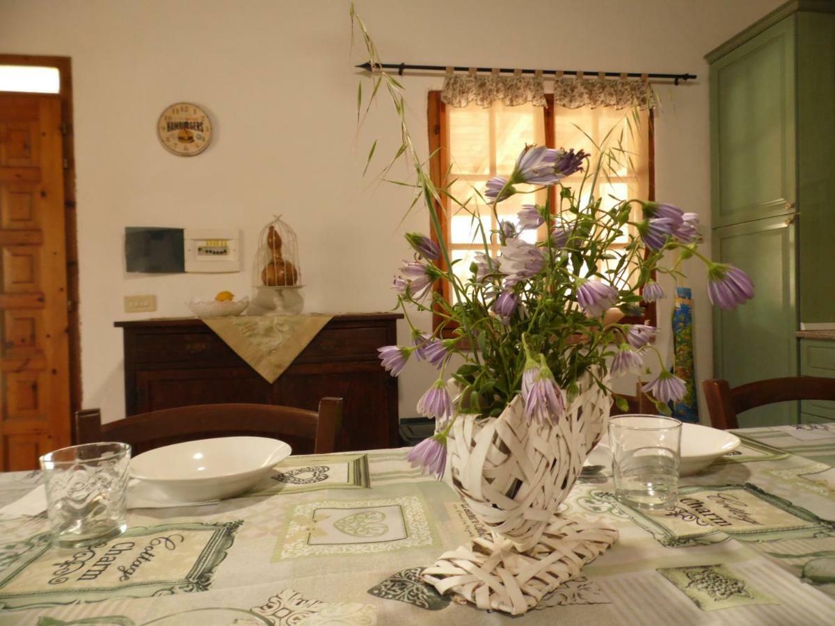 אוליאנה Villa L'Oleandro מראה חיצוני תמונה