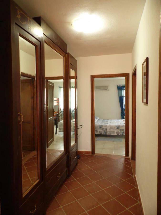 אוליאנה Villa L'Oleandro מראה חיצוני תמונה