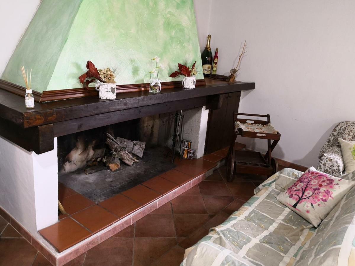 אוליאנה Villa L'Oleandro מראה חיצוני תמונה