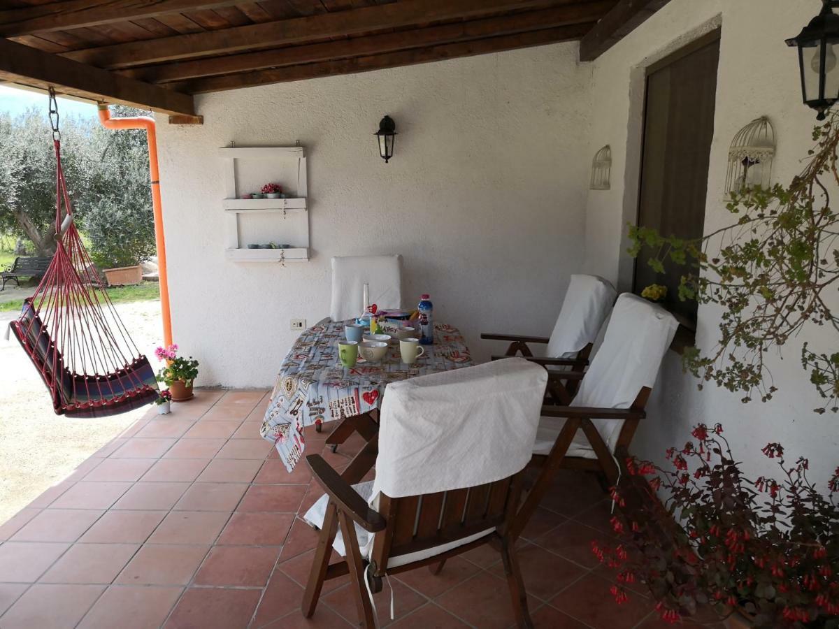 אוליאנה Villa L'Oleandro מראה חיצוני תמונה